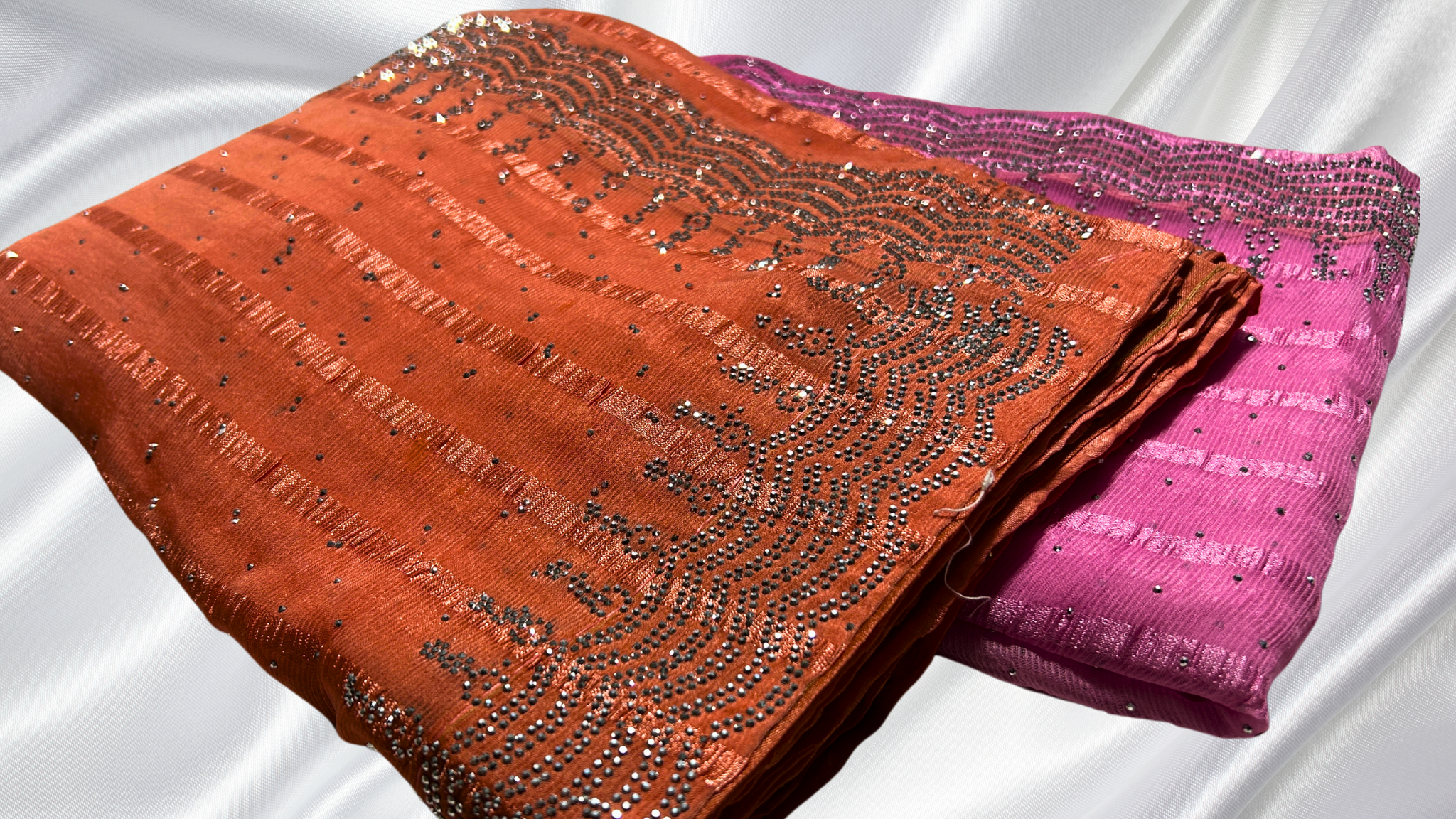 Grand Stone Lekha Popcorn Saree - Saffron & Pink