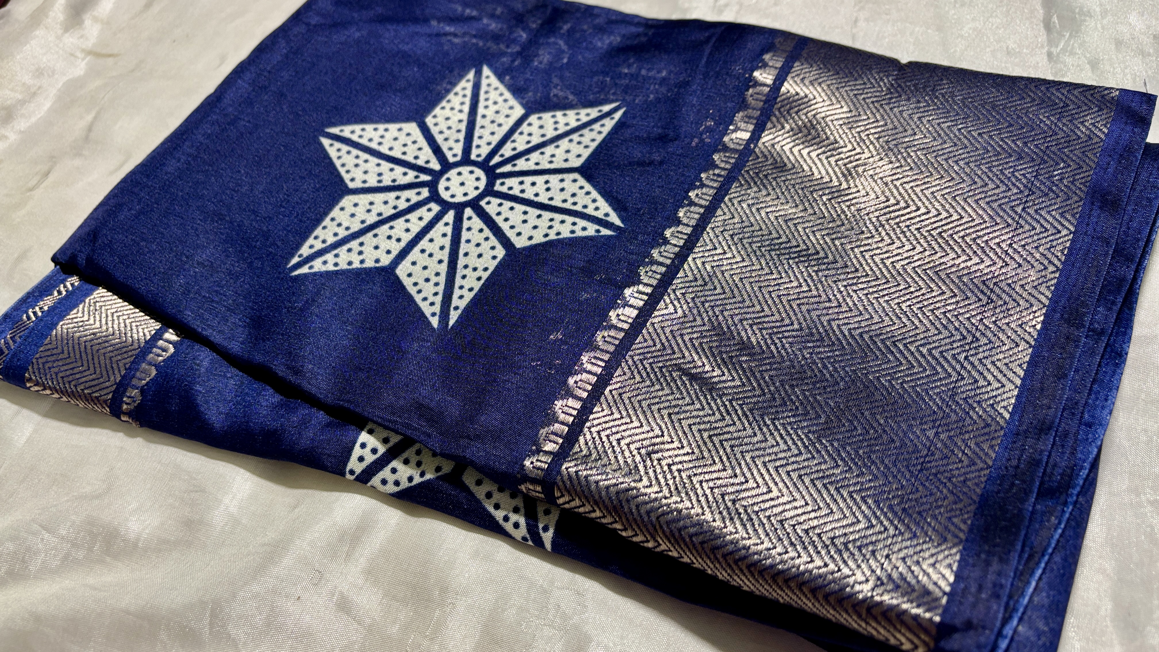 Viscose Star Gold Jari Saree - Navy Blue