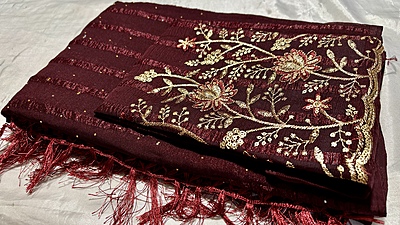 Star Blink Popcorn Designer Saree - Dark Red